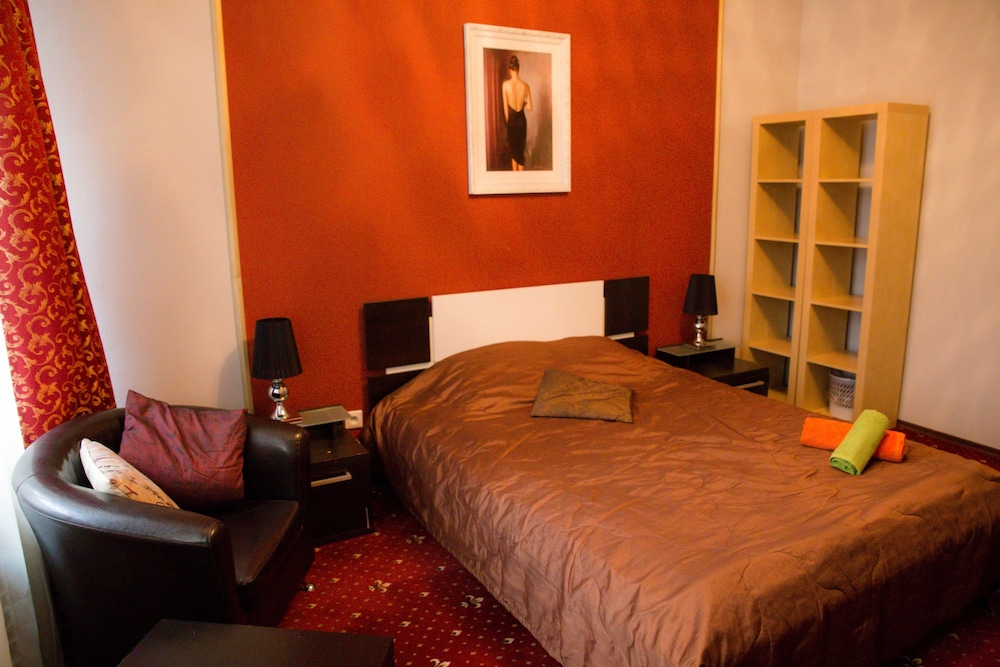 Guest house Idea House