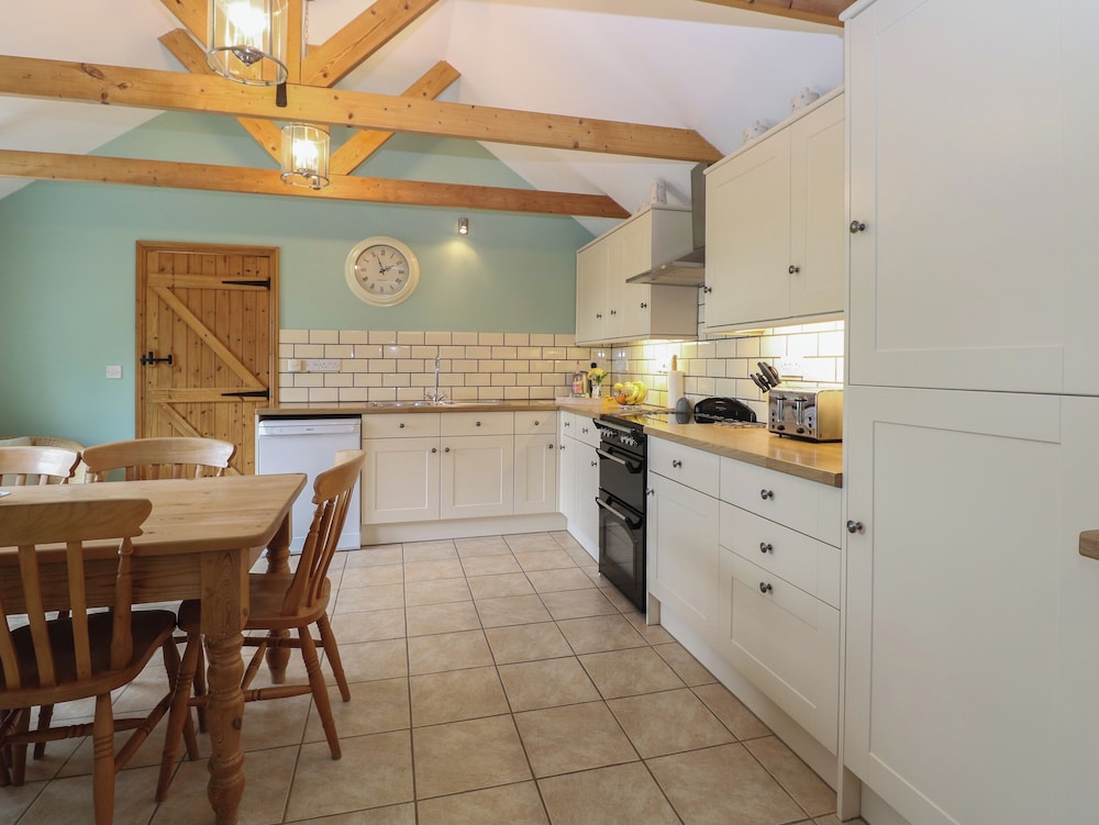 Flint Cottage