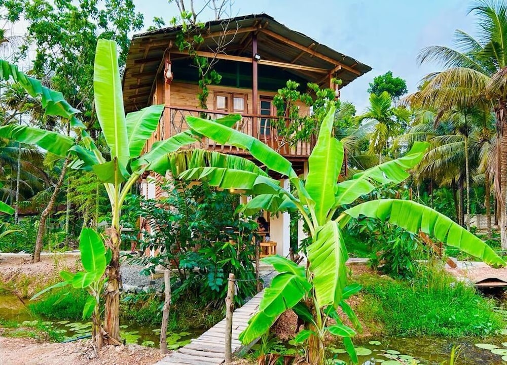 Steps Garden Resort