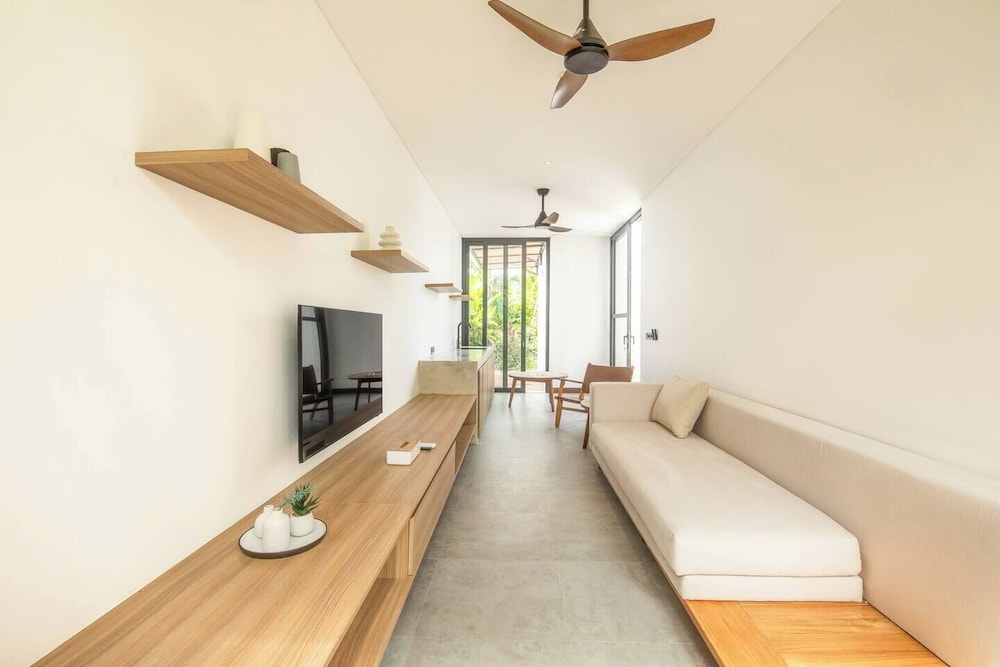 Elegant Villa Sinara 2BR With Sea View