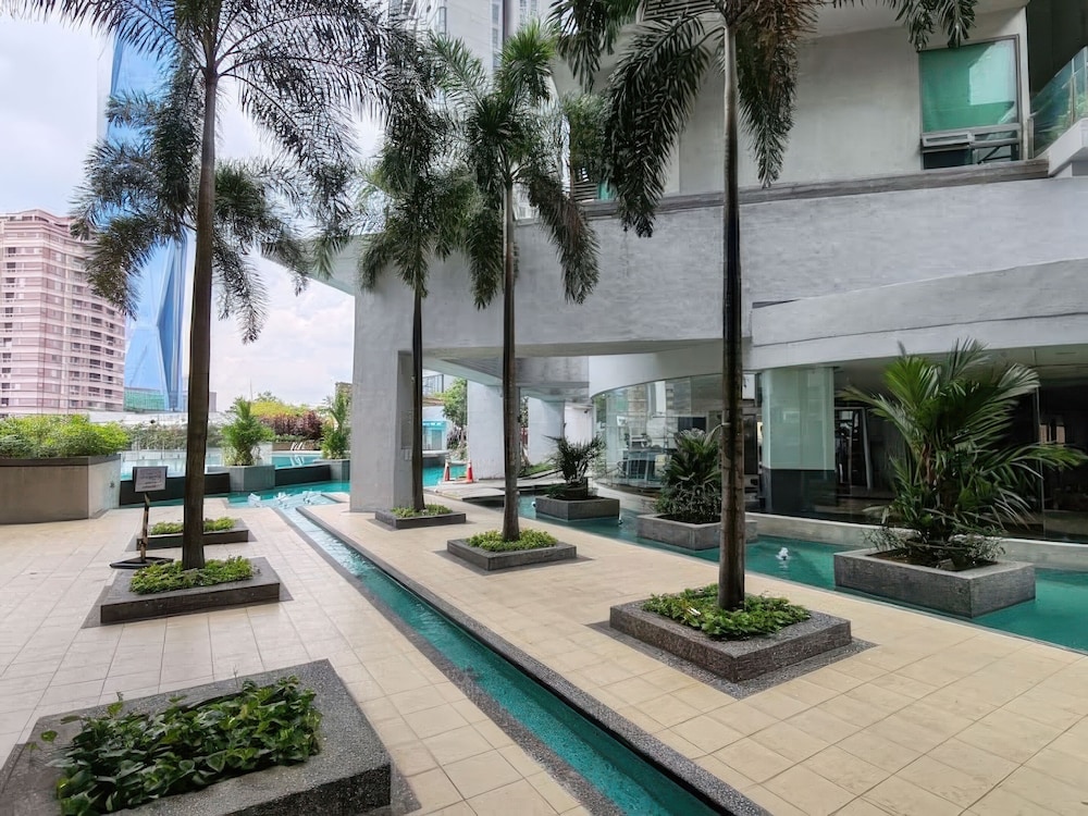 Swiss Garden Residences by Emily