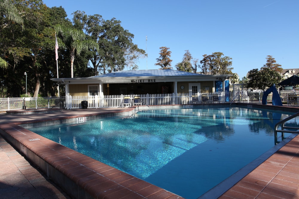 Sherwood Forest RV Resort