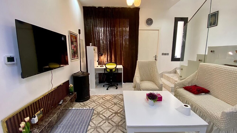 Romantic Hideaway One Bedroom Villa