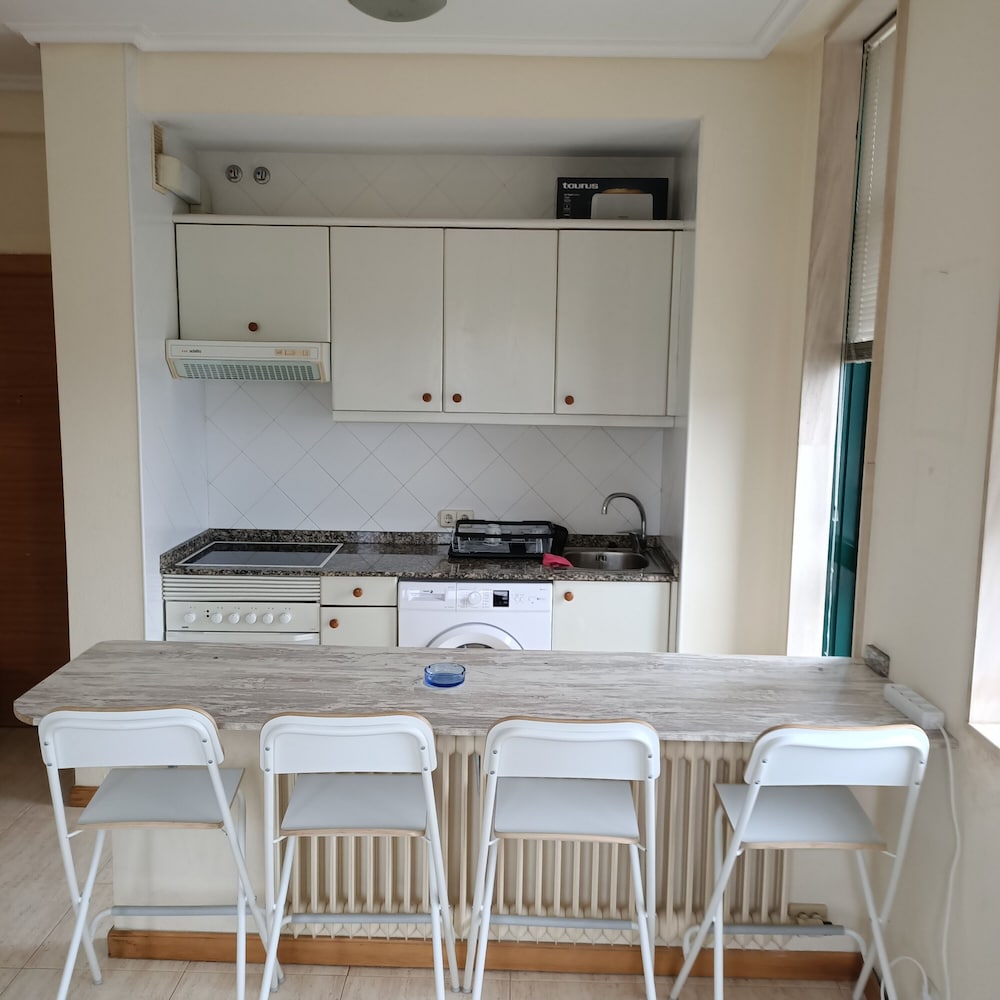 Samil Beachfront Apartment en Vigo — kitchen