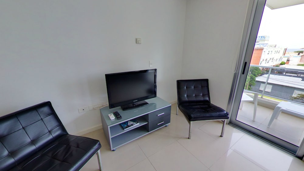 Arenas del Mar Apartments