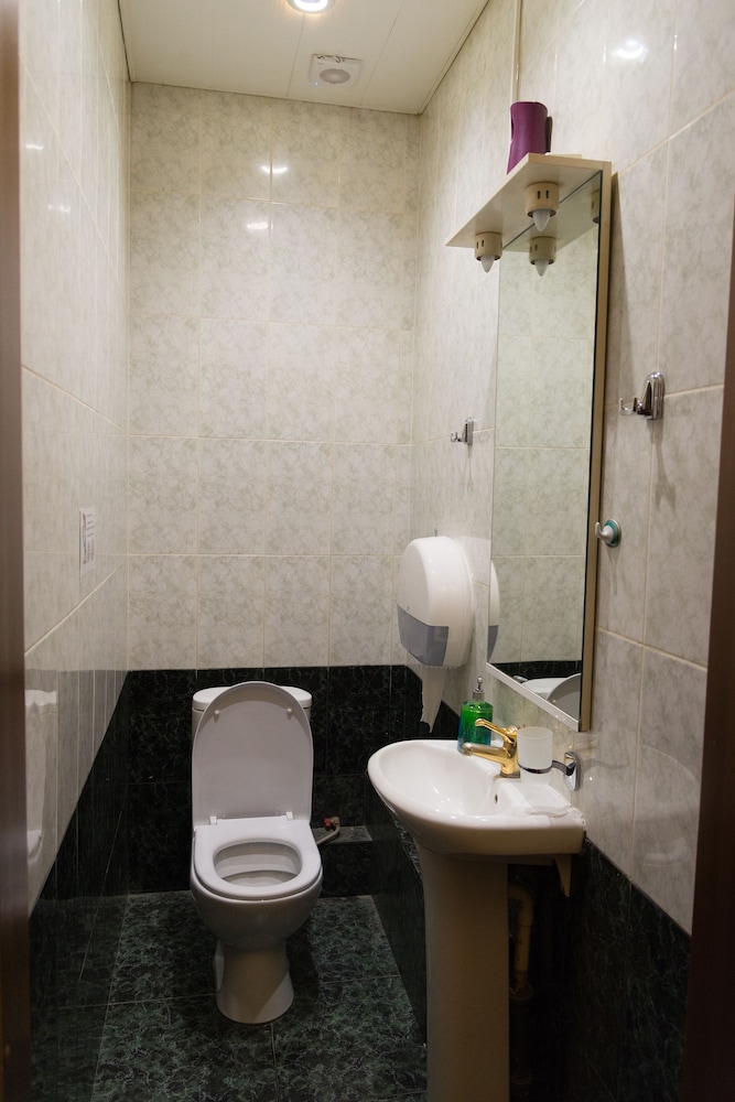 Ideal Mini Hotel - Hostel