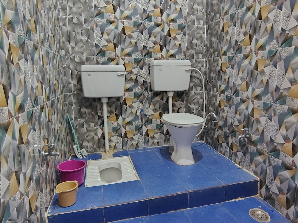 Hotel Radha Krishna
