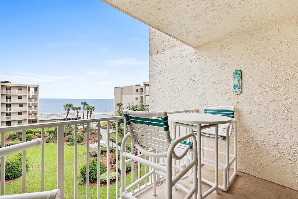 Castle Reef 412