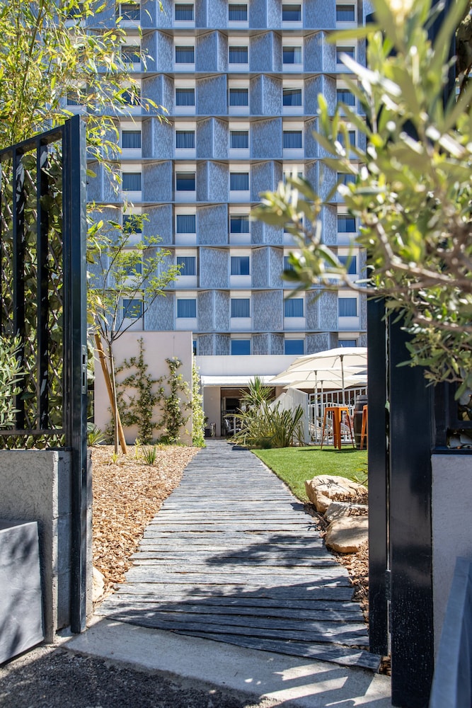AC Hotel by Marriott Marseille Prado Velodrome