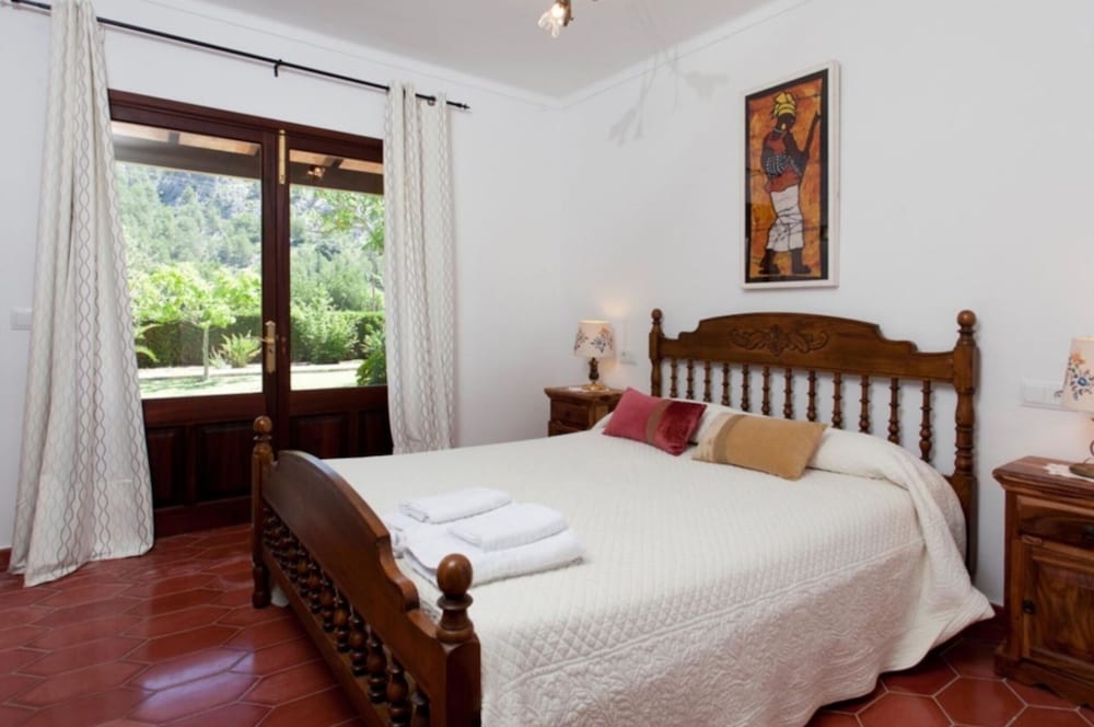 Pollensa Vacations - Villa - 4 Bedrooms with Pool and WiFi - 103167 - Property Image 2