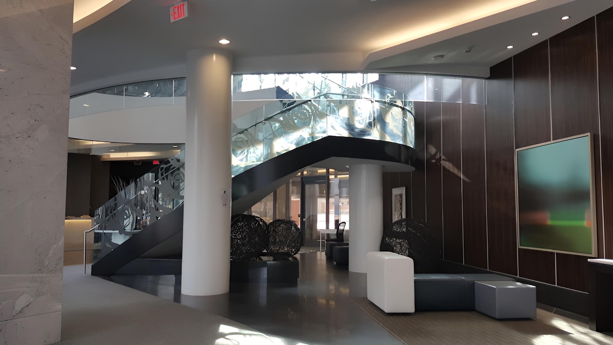 Kashaneh at North York Center