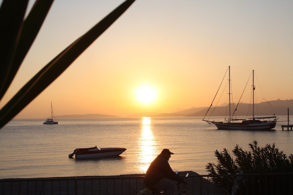 Akkan Beach Hotel - Image 66
