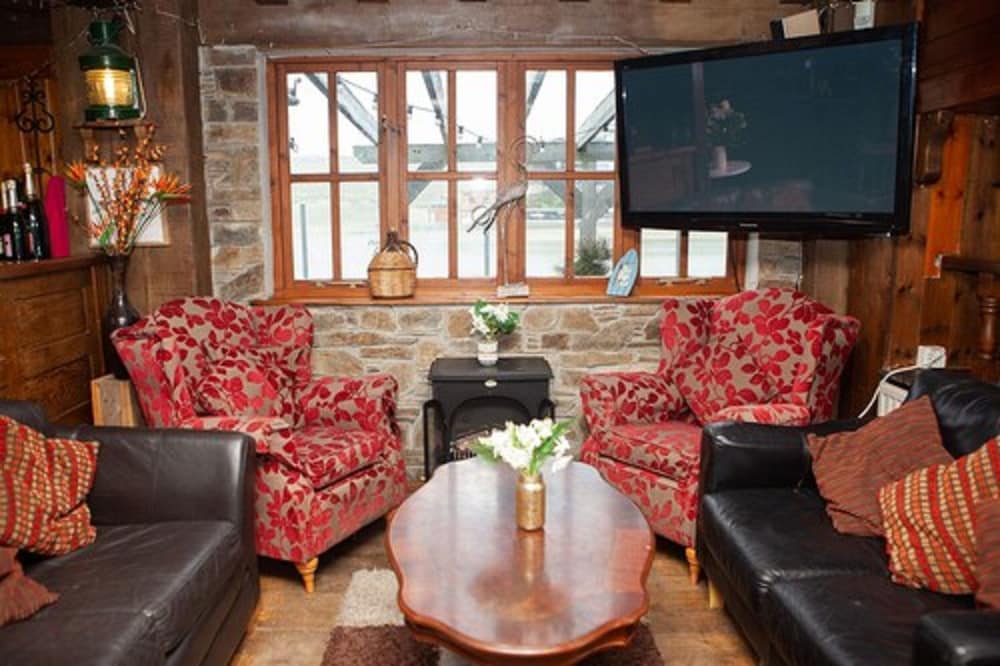 The Seiners Arms view 3