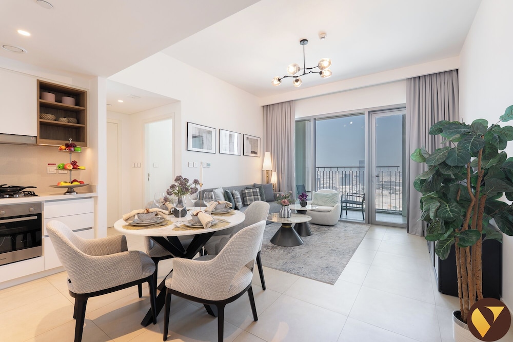 Downtown with Direct Access to Dubai Mal