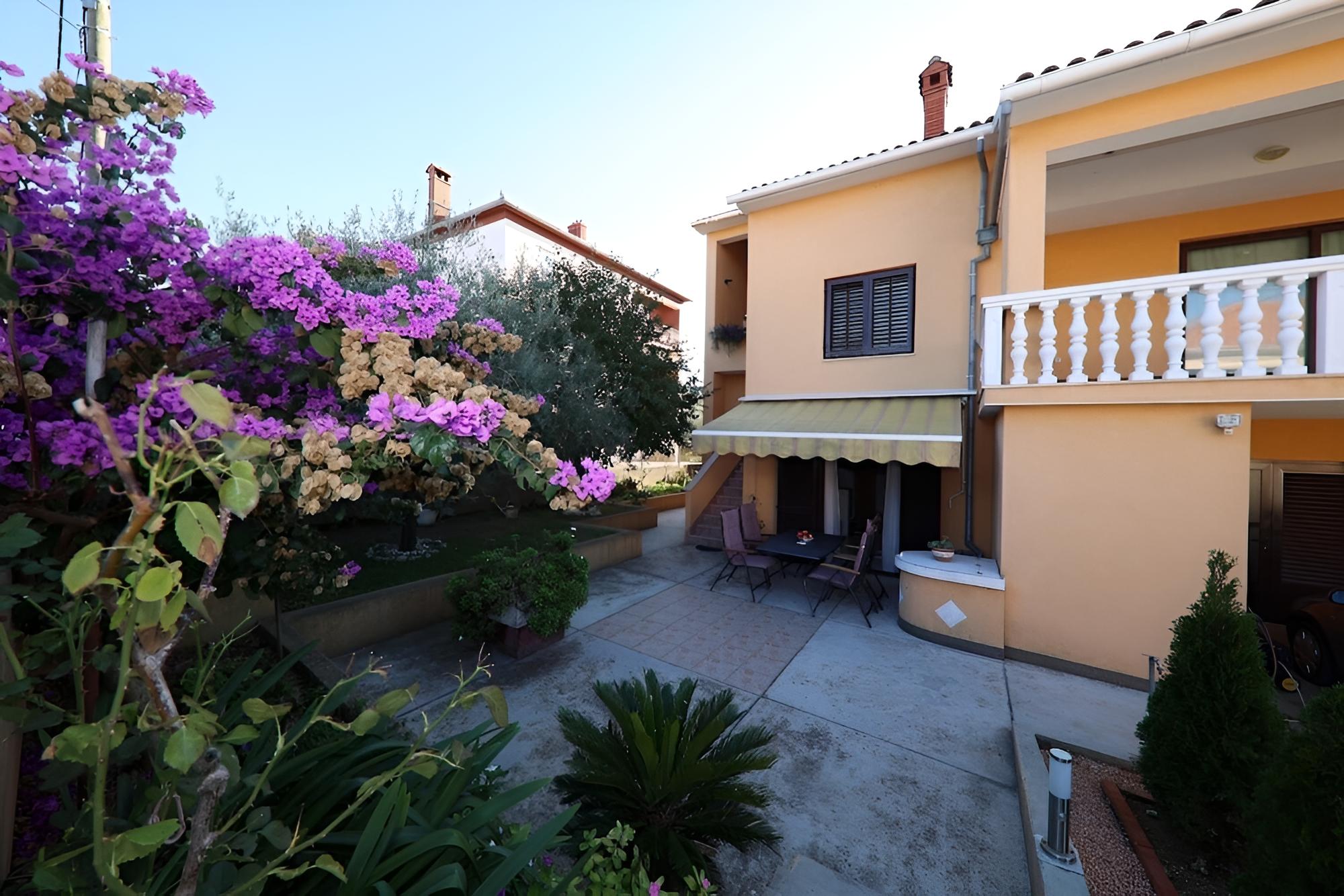 Gašpe - Garden Terrace - A1 view 5