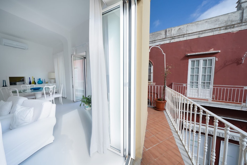 Cocor Capri by Elite Villas