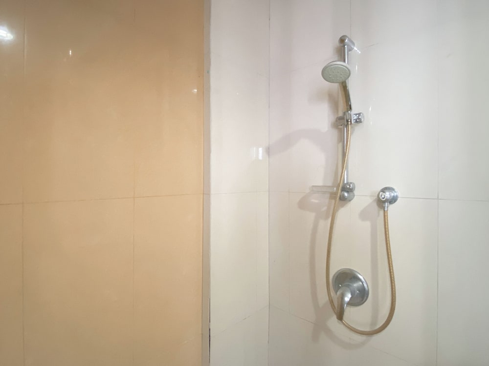 Nice And Homey Studio Apartment At Kemang Mansion