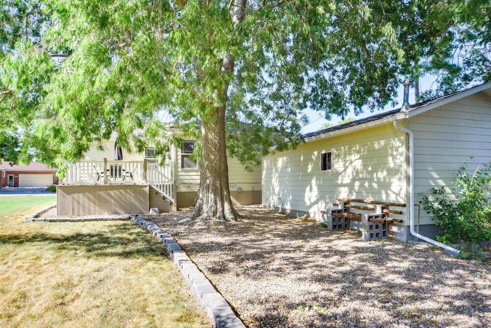 Ogallala Vacations - Ogallala Getaway  15 Mi to Mcconaughy Lake! - Property Image 4