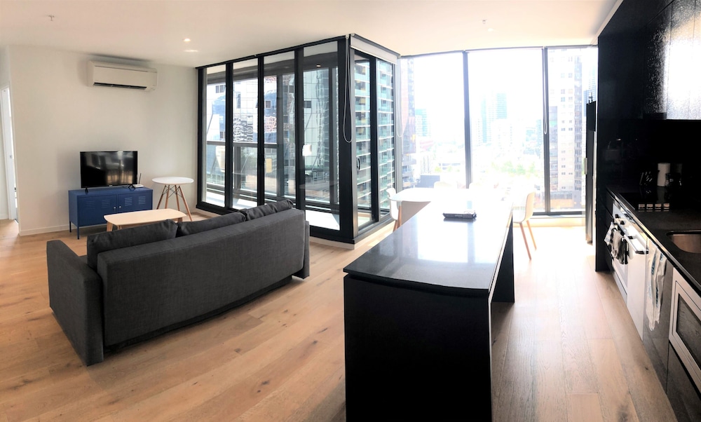 ReadySet Apartments at Upper West Side