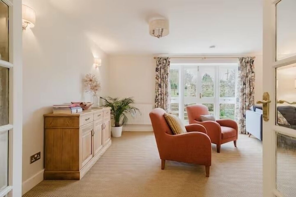 Country Cottage in Heart of the Cotswold