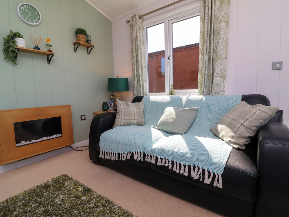 Daffodil Lodge