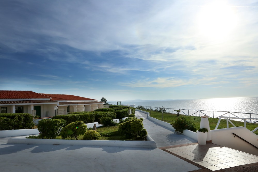 La Plage Resort