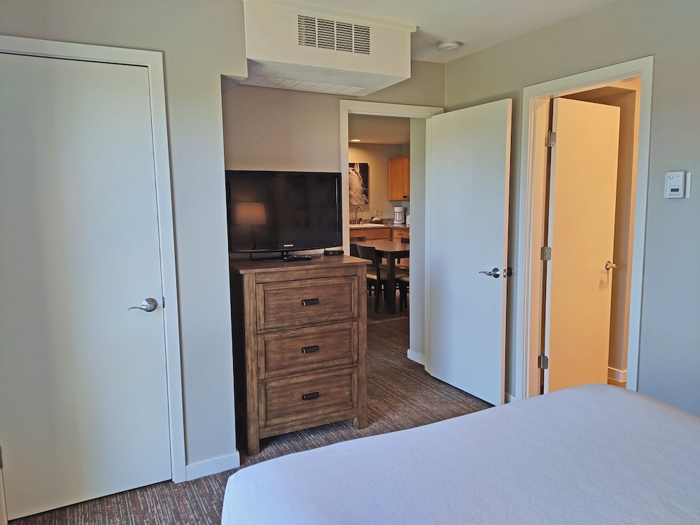 7th Mtn 823f 3 Bedroom Condo