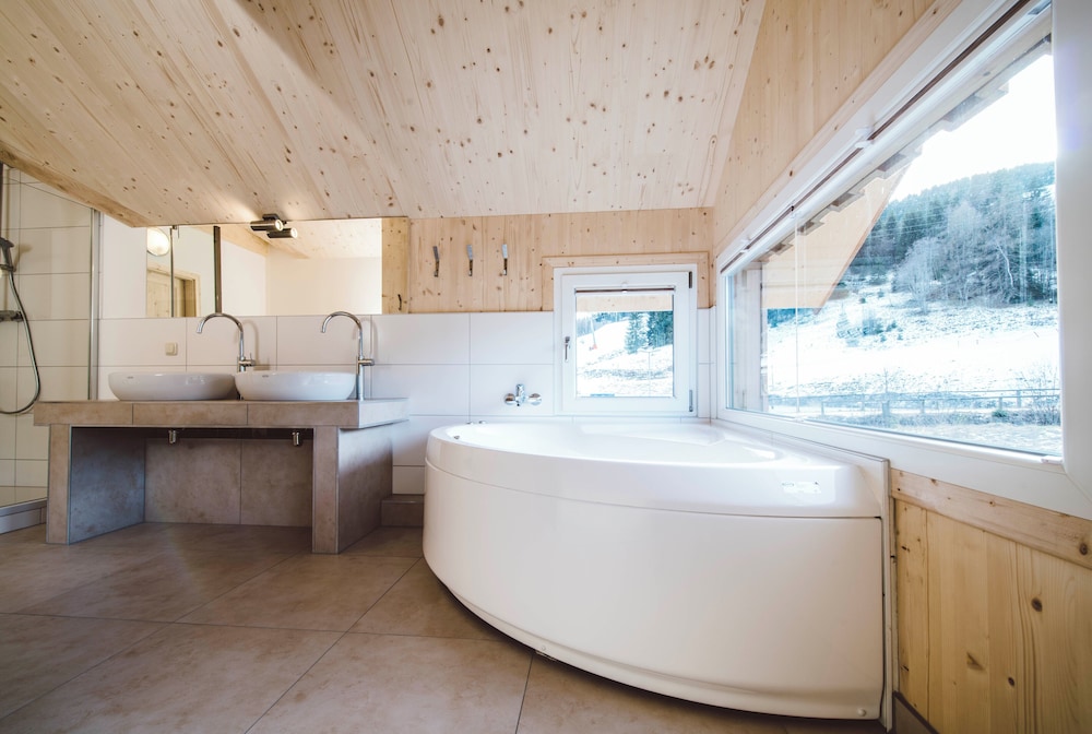 Kreischberg Chalets by ALPS RESORTS