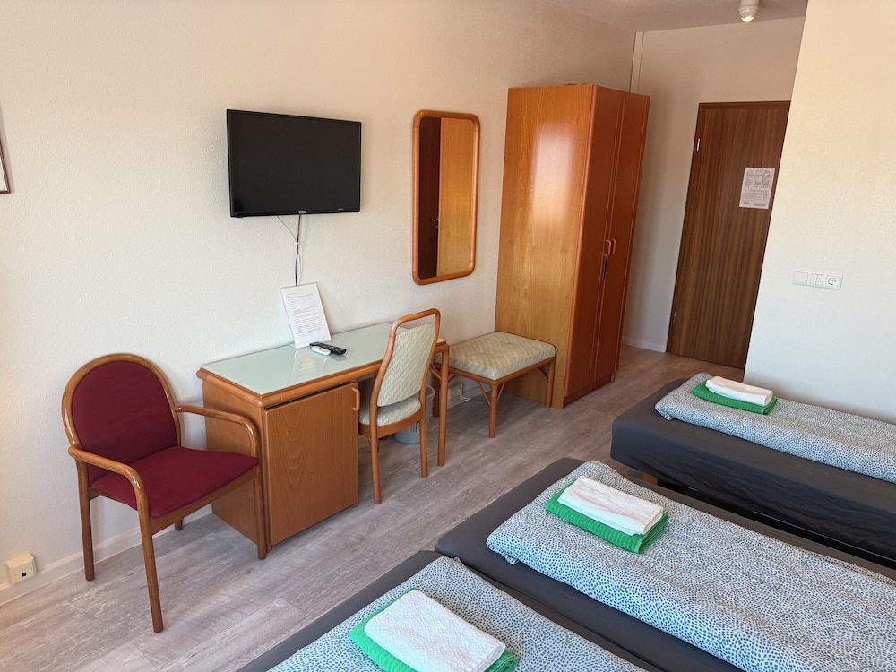 Frost Guesthouse