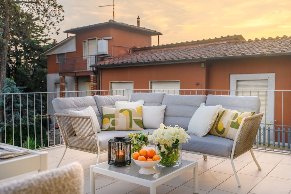 The City Terrace Apartment