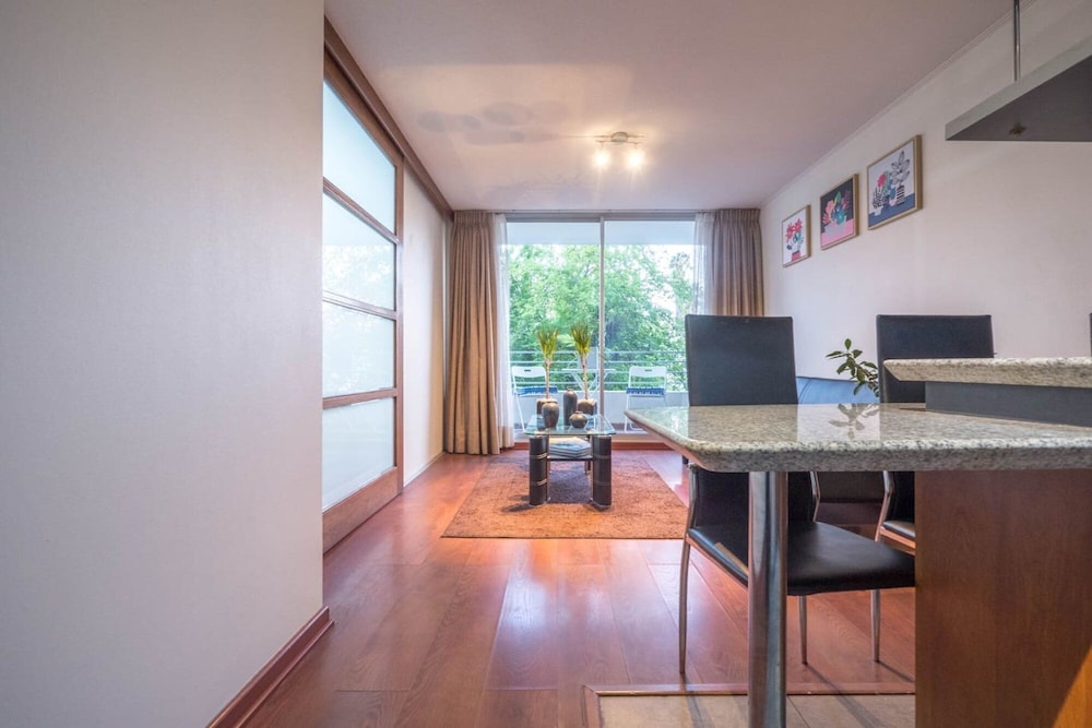 Bellavista Serenity 1BR - w Parking AC Terrace