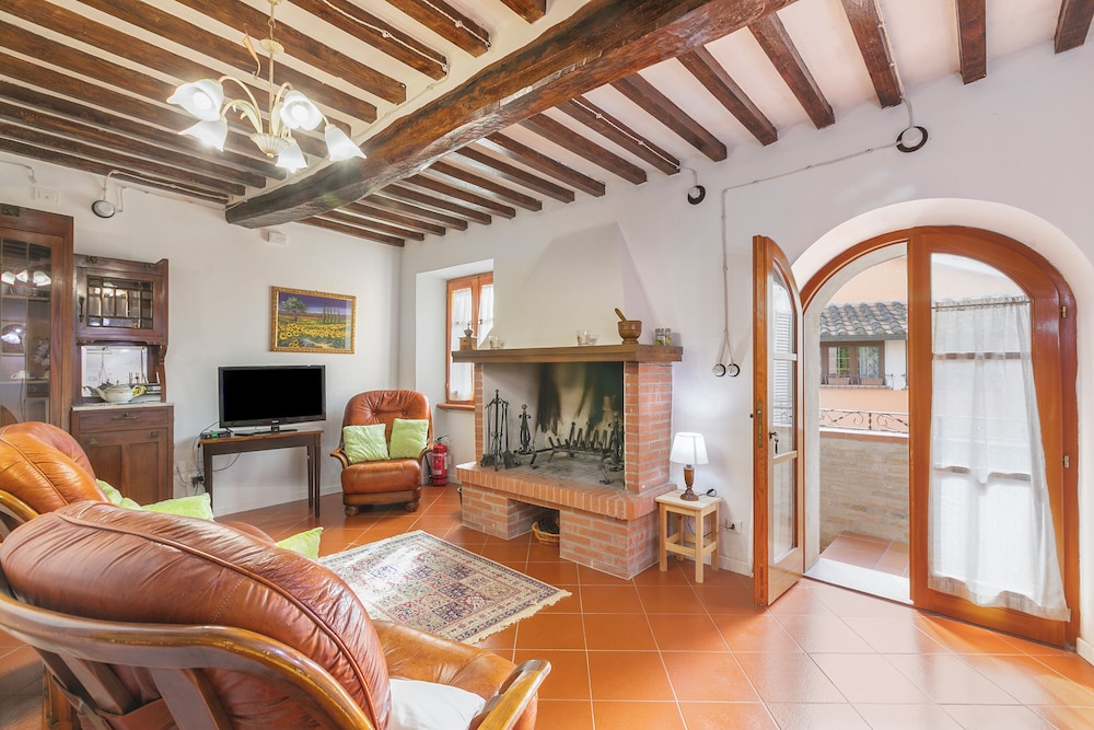 Borgo Panicale Apartments