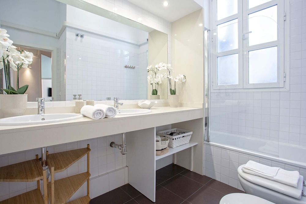 Luxury Apartment in Malaga. Larios VI