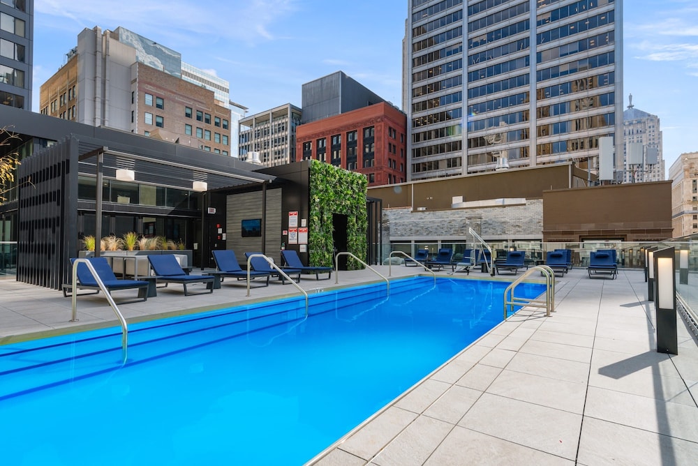 Central Location Exclusive Apts for Large Groups