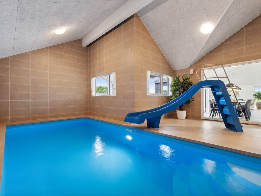 5 Star Holiday Home in Bogense