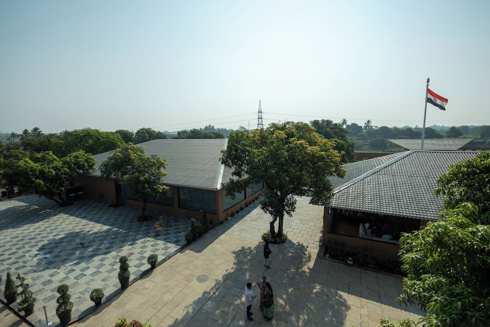 Madhuvan Resort