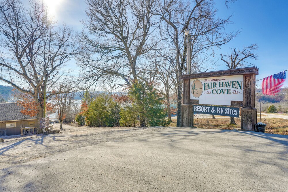 Hike, Boat, Fish & More: Table Rock Lake Cottage