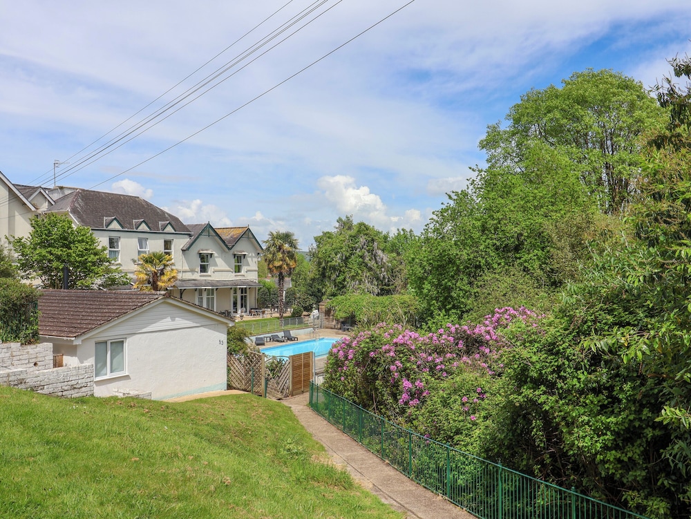 50 Fernhill Heights
