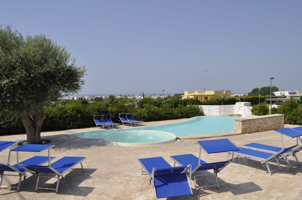 Residence Magic Sea Vacation Torre Pali