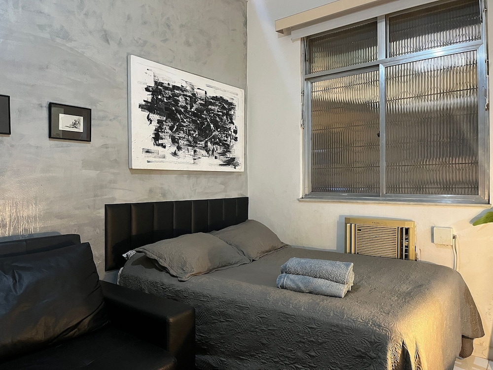 Studio on Copacabana Beach