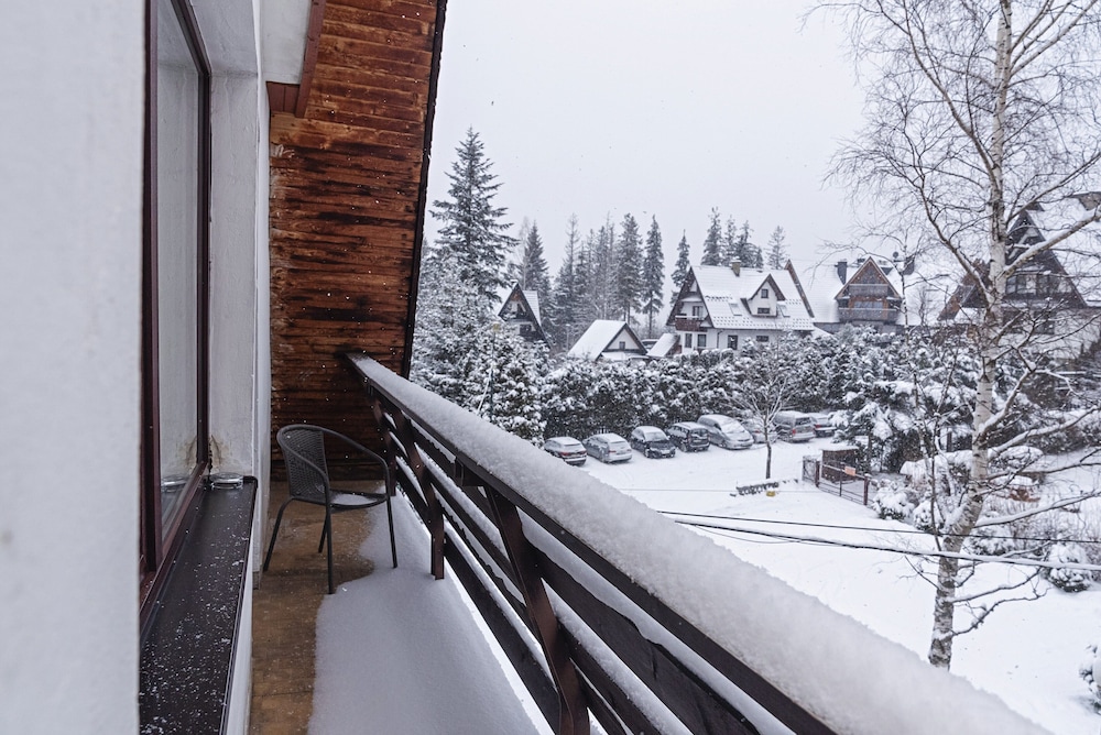 Pensjonat Biały Potok - POLSKIE TATRY S.A.