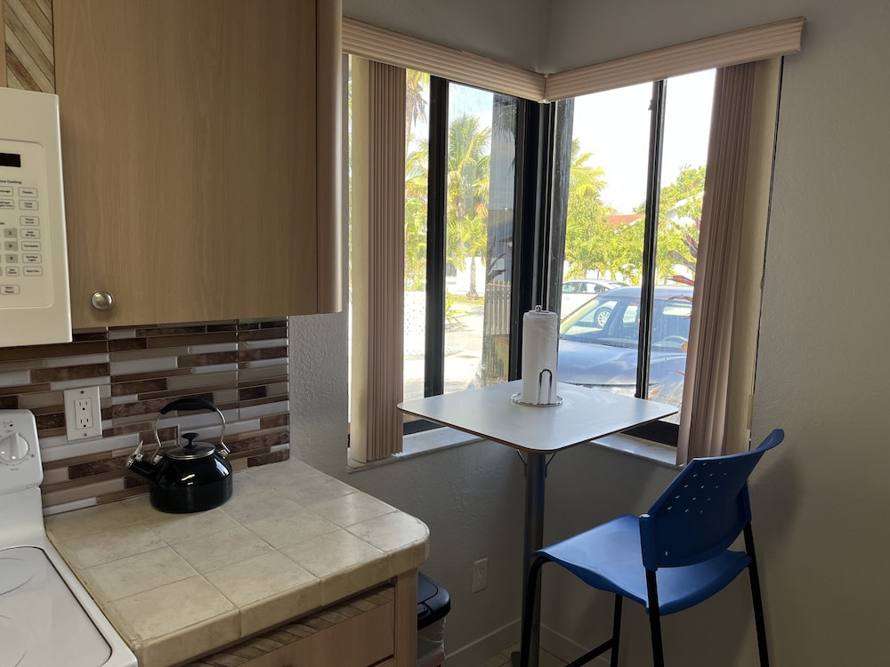 Amazing & cozy Duplex near Zoo Miami