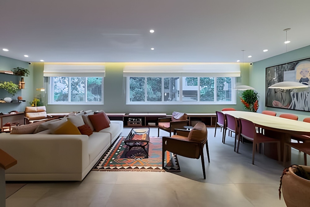 Ipanema | Duplex no melhor local do bairro, 4 quartos, 5 min da Praia - por Casapē Rio