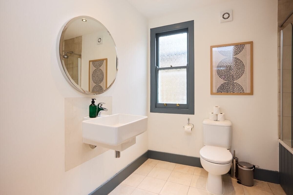 The New Cross Hideaway - Modern 2bdr Flat