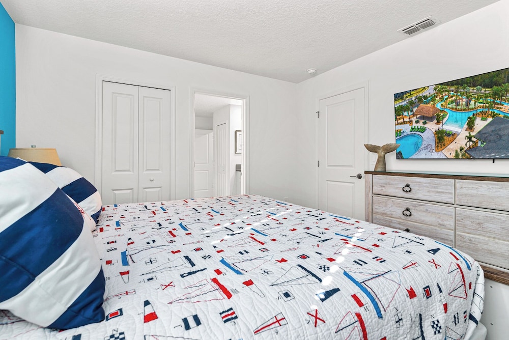 8BR Villa - Game Room & Themed Rooms