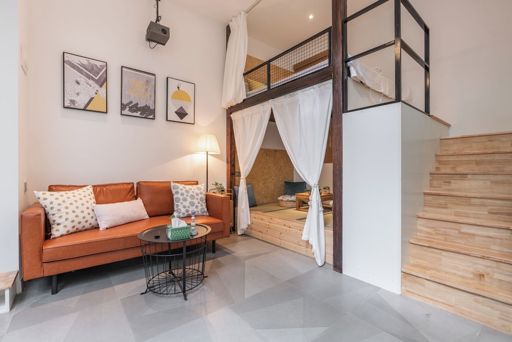 Shanghai Hills&XING 593 Homestay