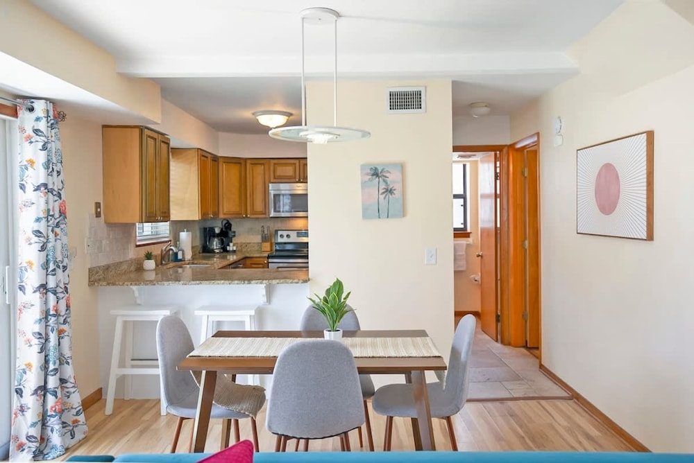 Oceanfront in St Aug Beach Patio BBQ Smart TVs