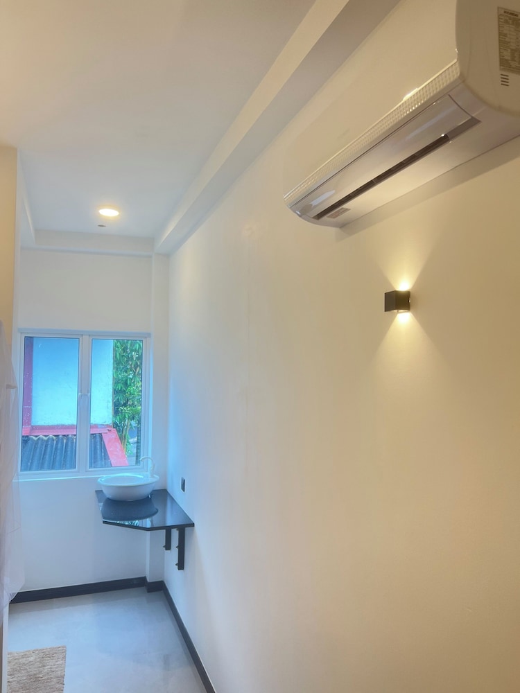 The Villa Sea Breeze