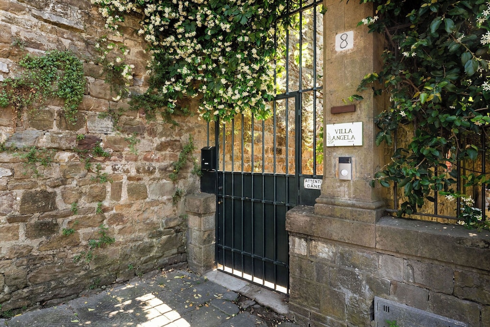 Villa Angela