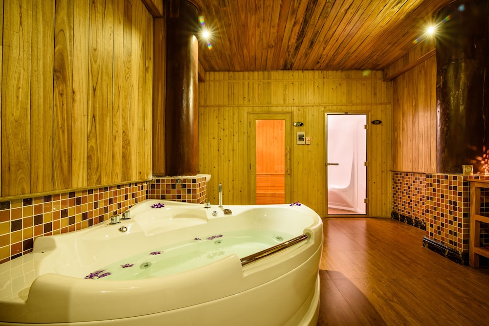 Sankofa Village Hill resort and Spa